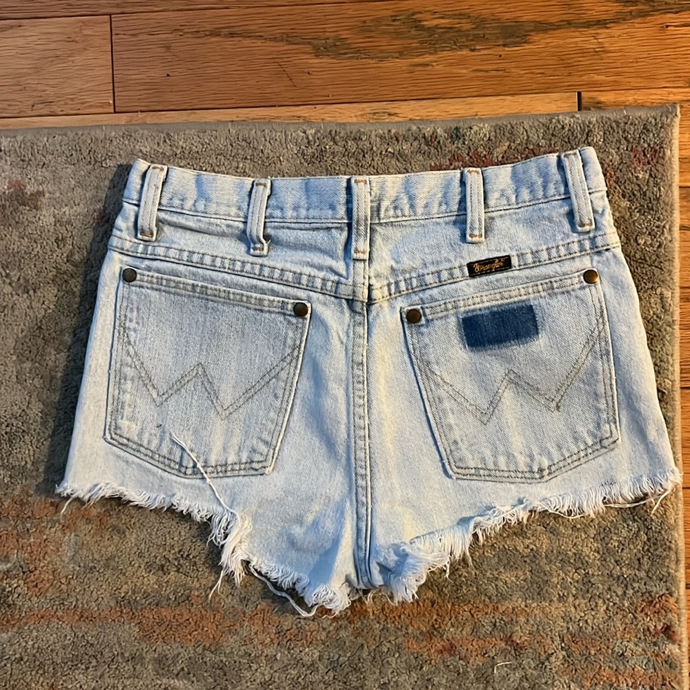 Vintage Wrangler Denim Shorts Sz 24-25